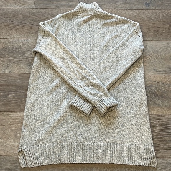 The Gap Loose Knit Oversized Tunic Vintage Sweater Light Heather Gray Small Tall - Picture 8 of 9